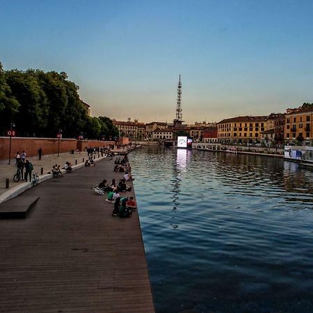 Paki Home Nel Cuore Dei Navigli Di Milano Exterior photo